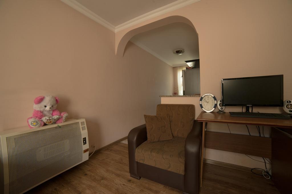Angisa Apartment Batumi Zewnętrze zdjęcie